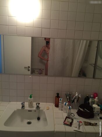 Bonnie Wright