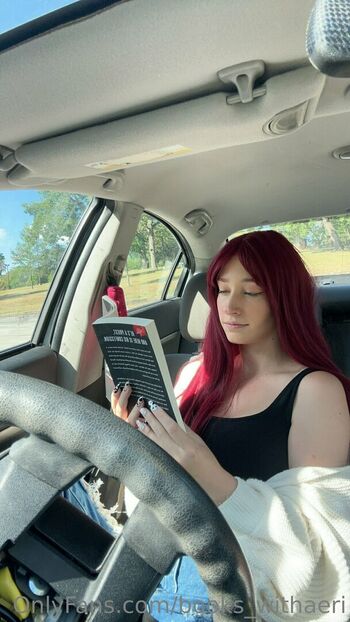 books_withaeri