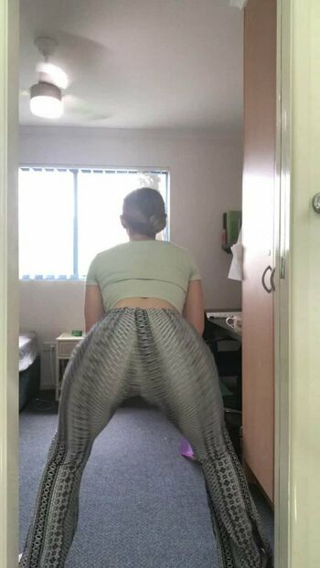 Bootybyshel