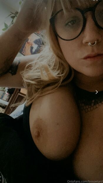 Boozetard Leah