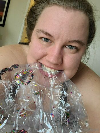 boredblondiexo