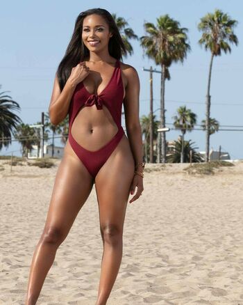Brandi Rhodes