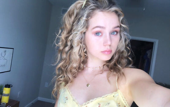 Brec Bassinger