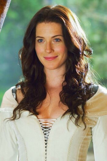 Bridget Regan