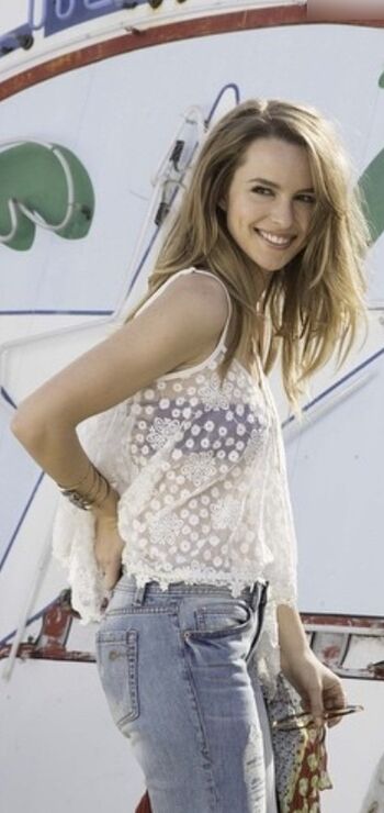 Bridgit Mendler