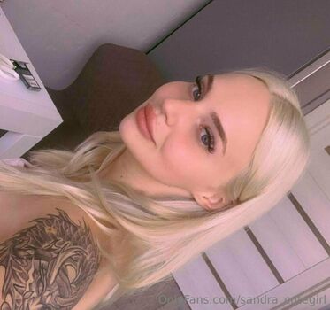 bright_lily