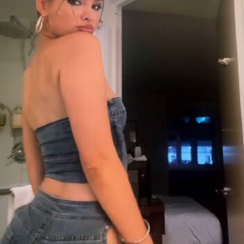 Brighton Rosie Sharbino