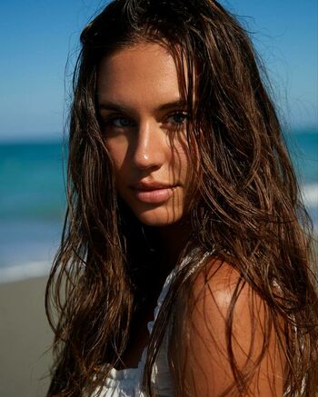 Brit Manuela