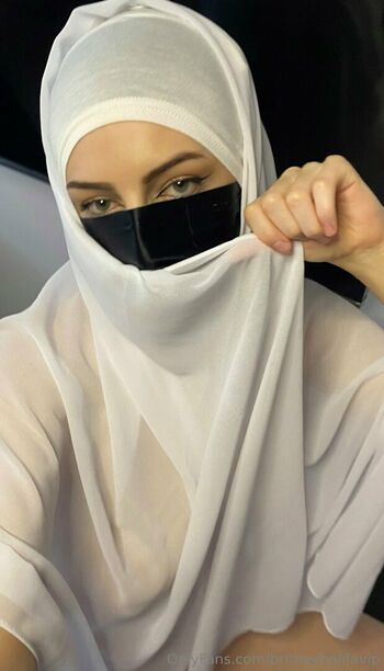 Britney Halifa