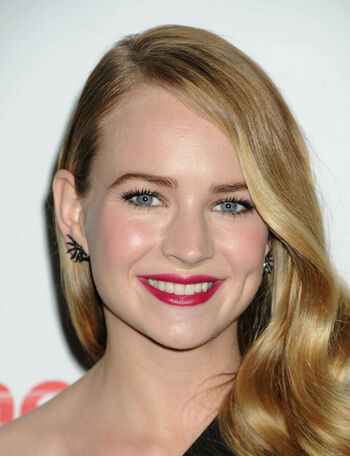 Britt Robertson