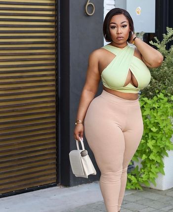 brittney_tonee