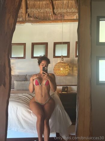 bruluccas30