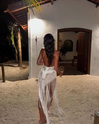Bruna Marquezine