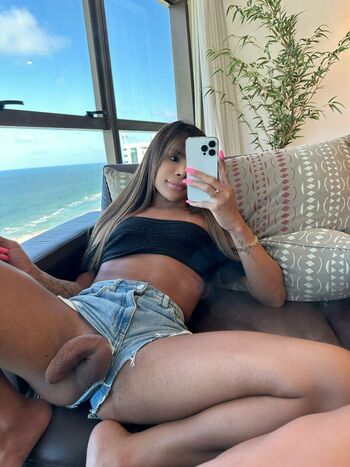 Bruna Venturine