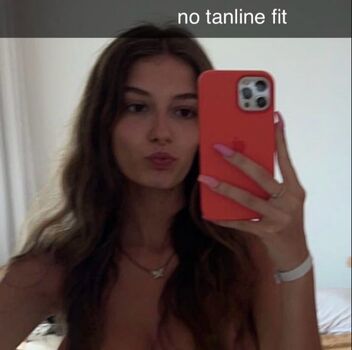 brunettestarbucksaddict