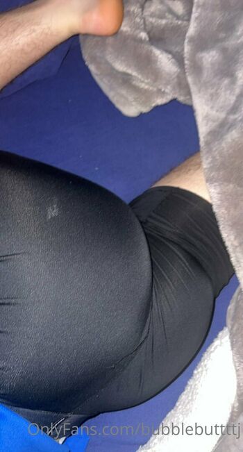 bubblebuttttj