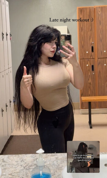 BuffGothMom