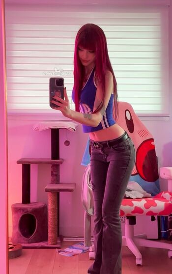 BunnyGirlBree