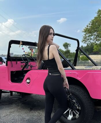 BunnyGirlBree