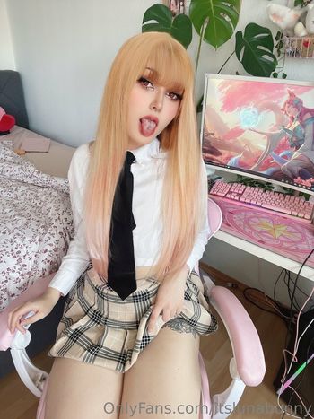 bunnygirlluna