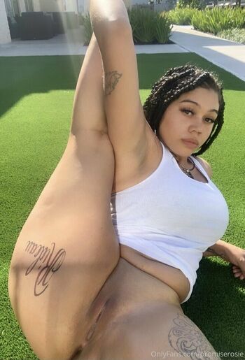 Bunnyrosaa