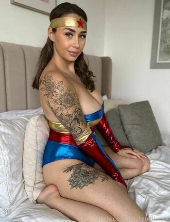 bustybelle_xx