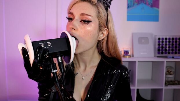 Busy B ASMR