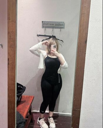 buunniiee_doll