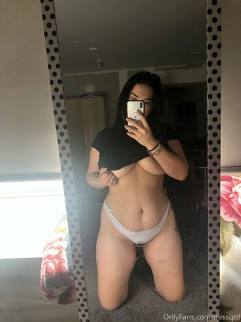 buxom_babenz
