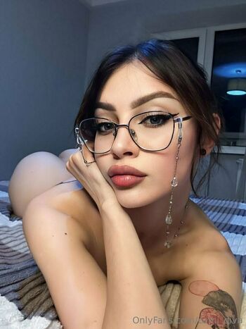 cami_diva