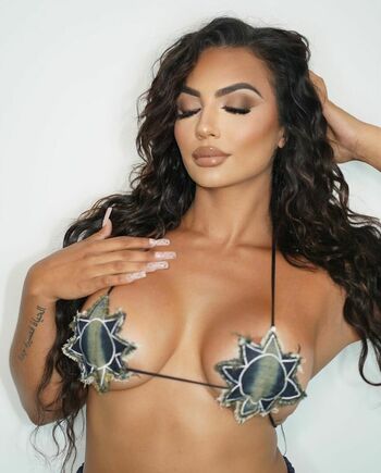 Camila Bernal