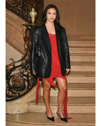 Camila Mendes