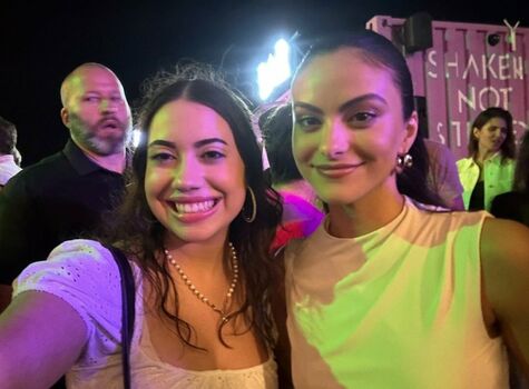 Camila Mendes