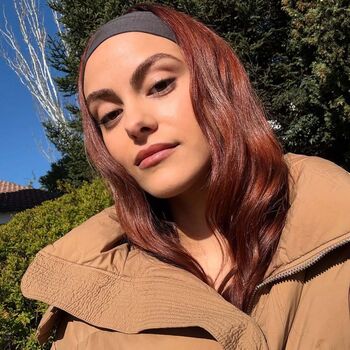 Camila Mendes