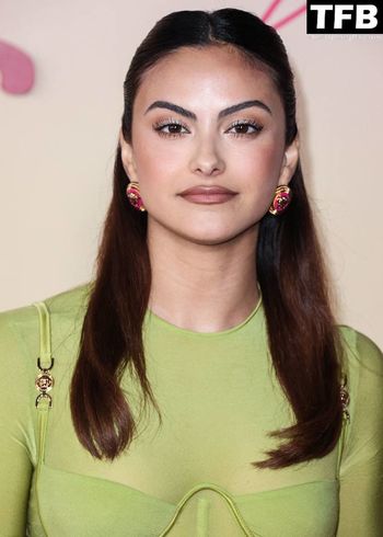 Camila Mendes
