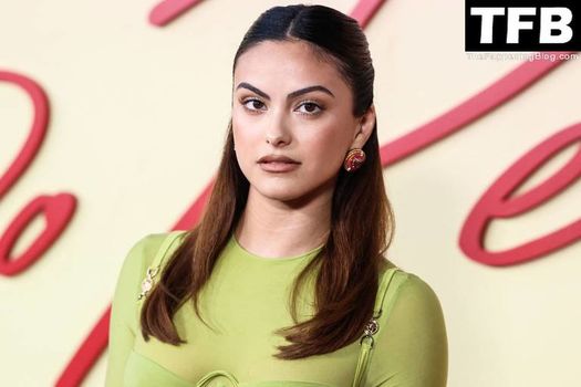 Camila Mendes