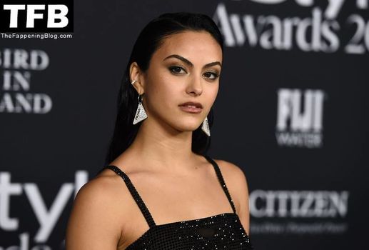 Camila Mendes