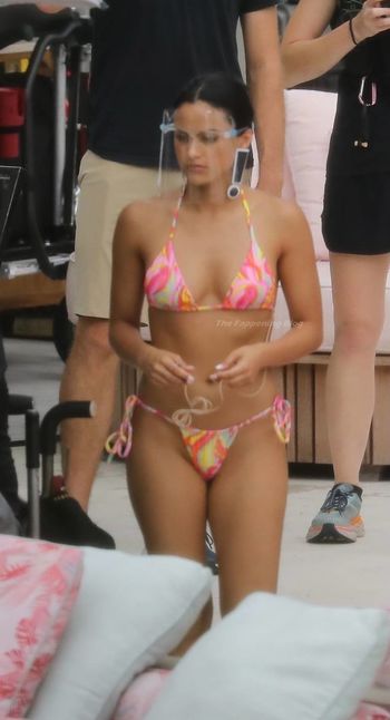 Camila Mendes