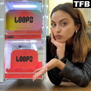 Camila Mendes