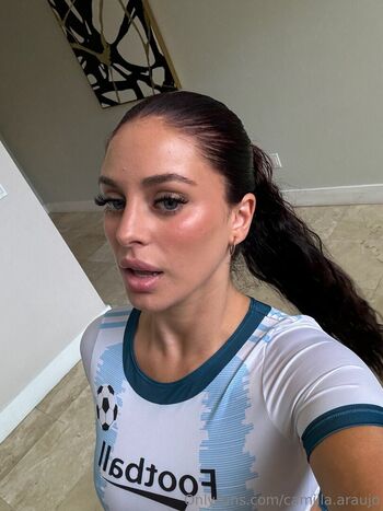 Camilla Araujo