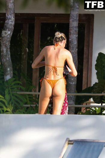 Candice Swanepoel