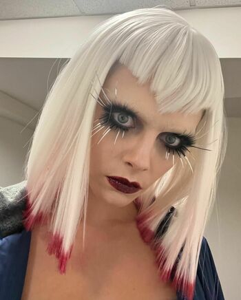 Cara Delevingne