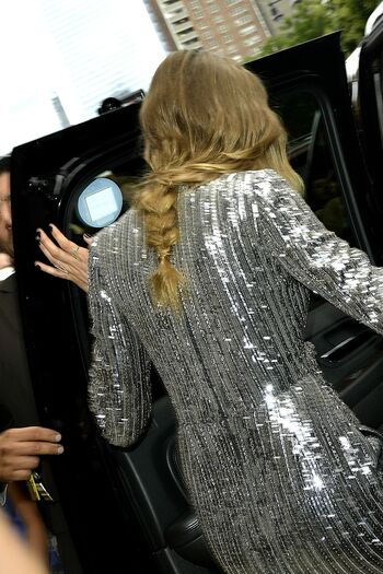 Cara Delevingne