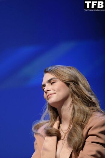 Cara Delevingne