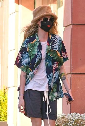Cara Delevingne