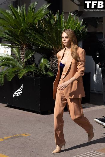 Cara Delevingne