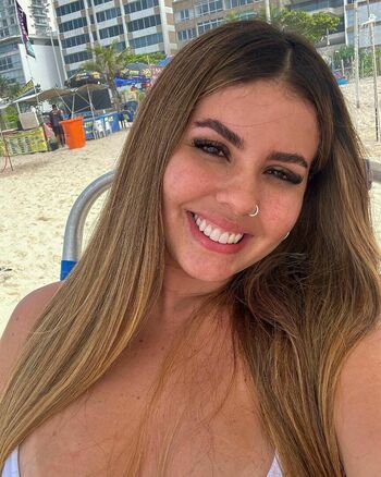 Carla Evellyn