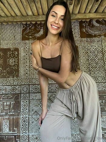carla_love
