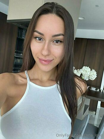 carla_love