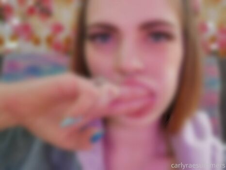 carlyraesummers